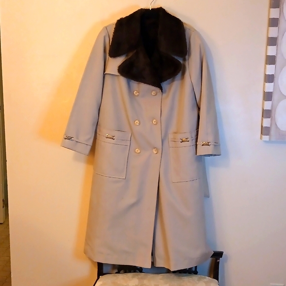 ILGWU Jackets & Blazers - Vintage ILGWU Trench Coat